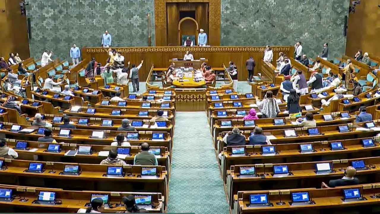 বাংলাদেশে পুশব্যাক ইস্যুতে উত্তাল ভারতের লোকসভা