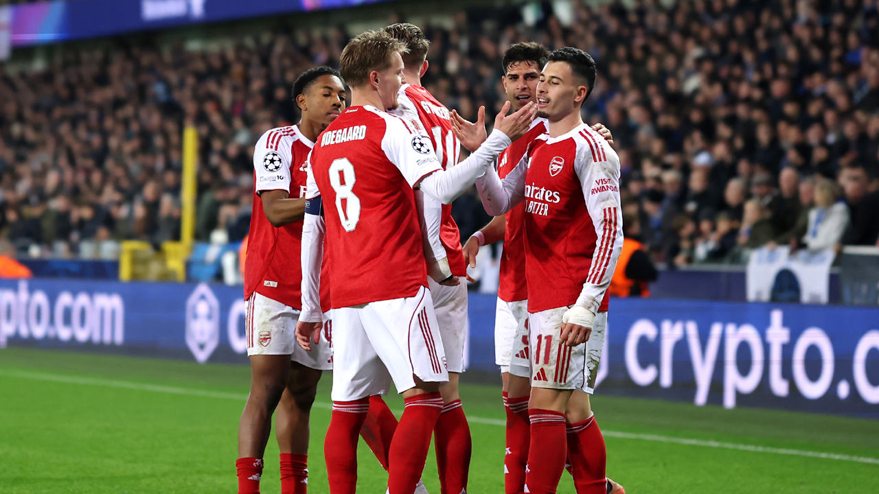 প্রতিপক্ষের মাঠে পিএসজি হোঁচট খেলেও উড়ছে আর্সেনাল