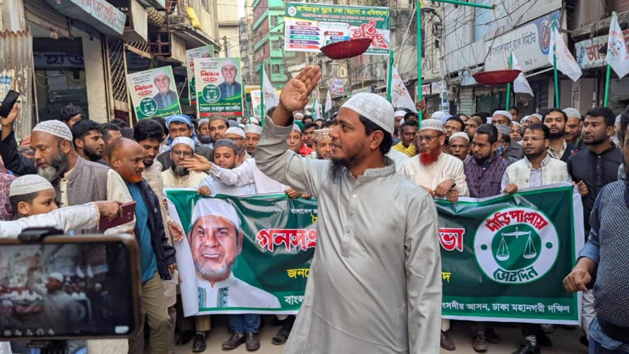 বাংলাদেশের সবচেয়ে বড় সংকট দুর্নীতিমুক্ত নেতৃত্ব : মাসুদ