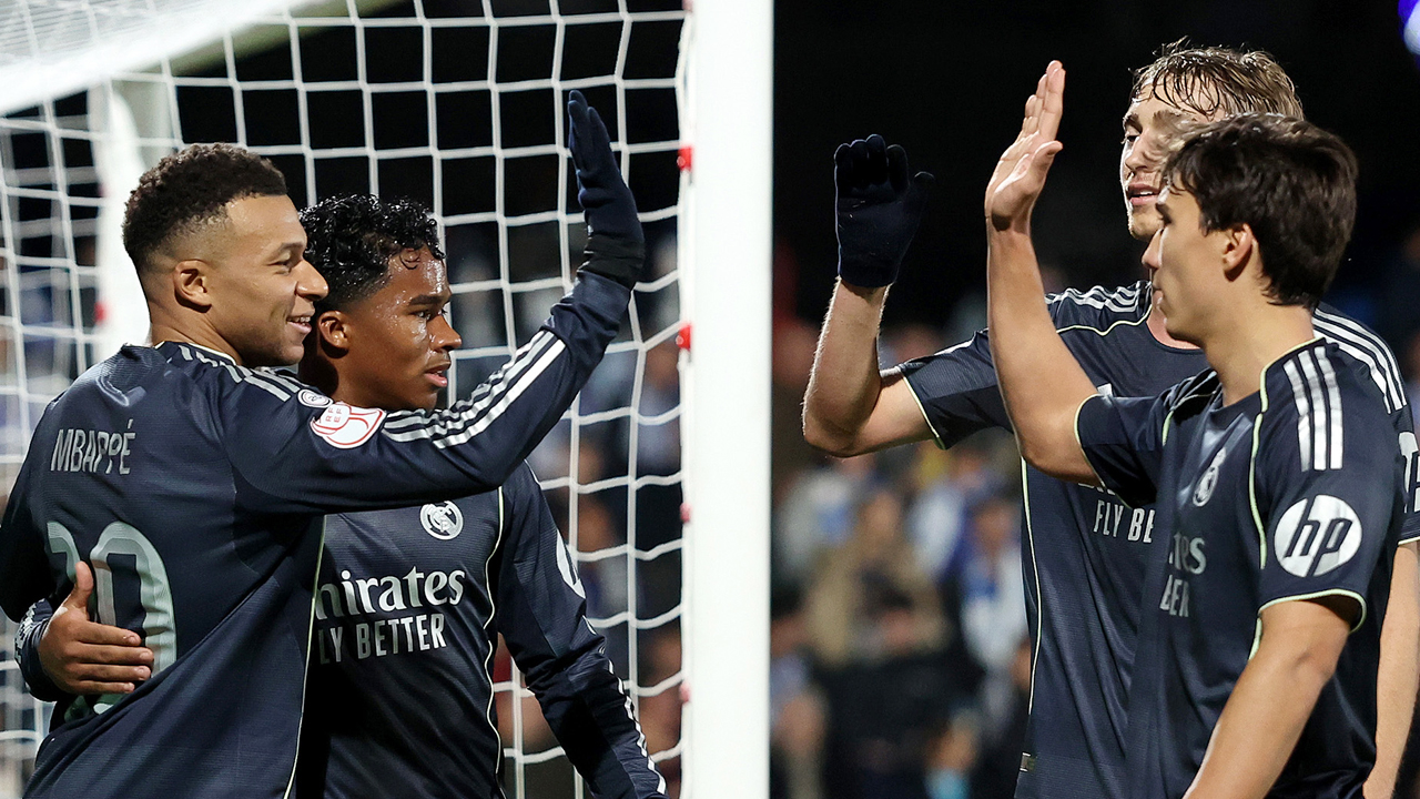 এমবাপের জোড়া গোলে হাফ ছেড়ে বাঁচল রিয়াল