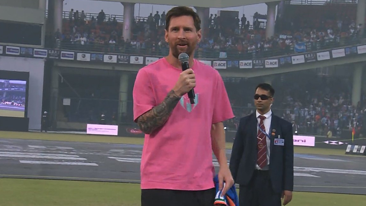 আবেগঘন বার্তায় মেসির ভারত সফর শেষ