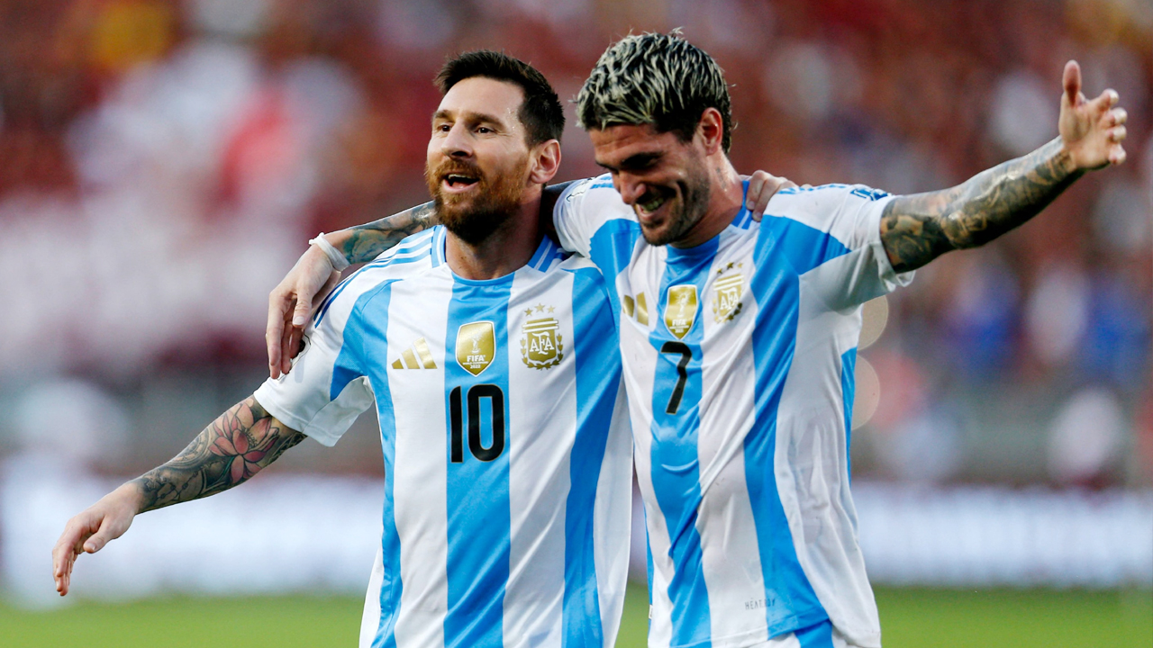 বিশ্বকাপ নিয়ে মেসির সঙ্গে কী কথা হয়েছে জানালেন ডি পল