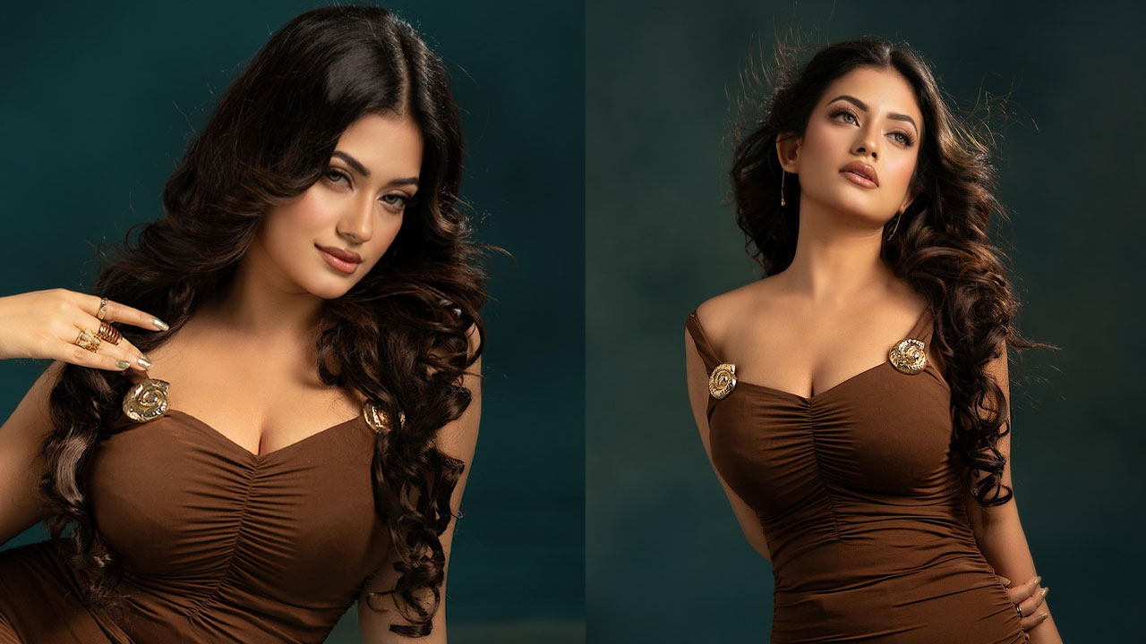 বোল্ড লুকে ঝড় তুললেন মন্দিরা, লিখলেন— ‘তাদের মরতে দাও’