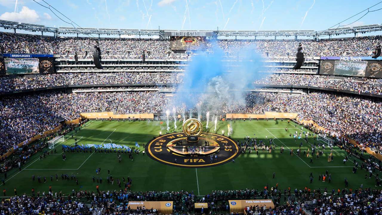 বিশ্বকাপের ম্যাচ চলাকালে ‘দুর্যোগের’ আভাস, এখনই উদ্বিগ্ন স্কালোনি