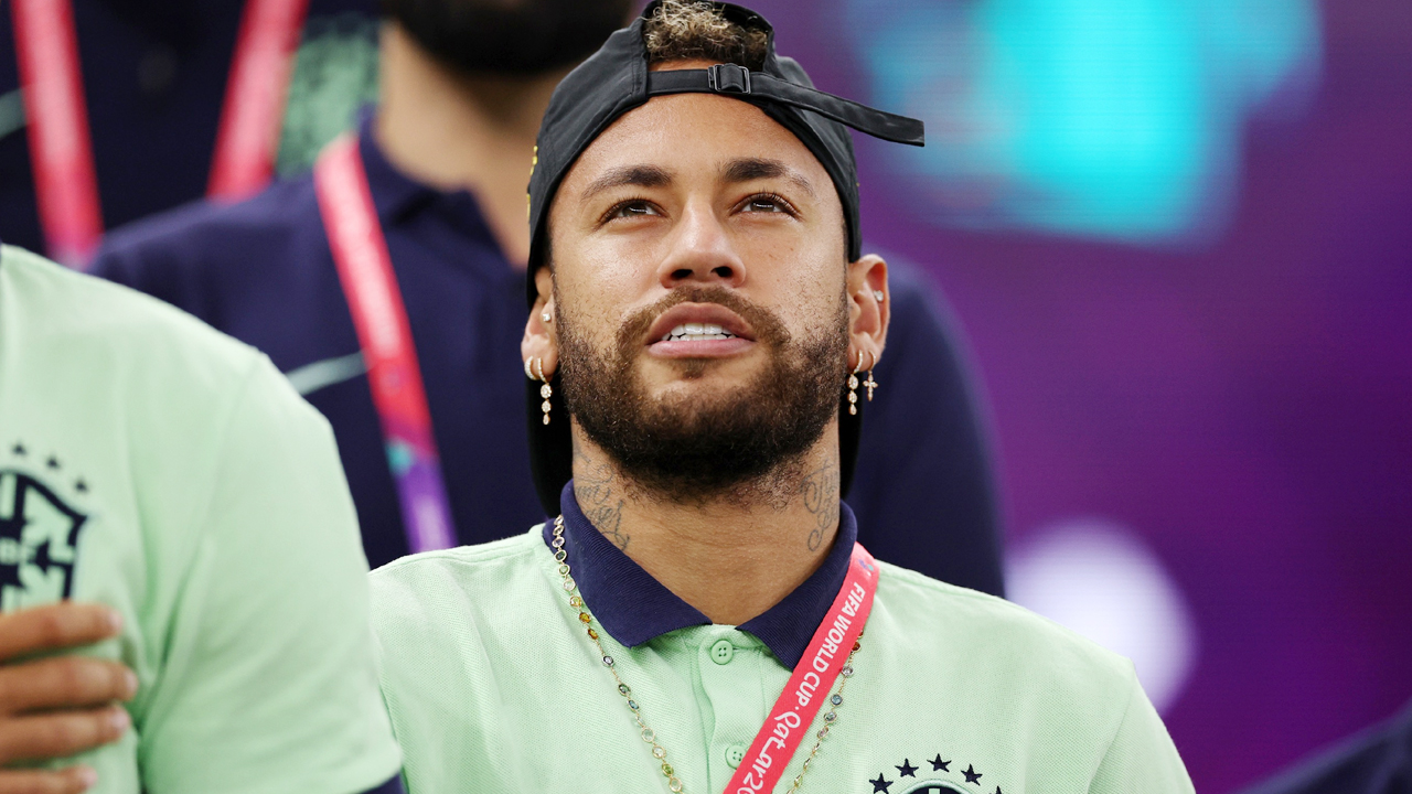 বিশ্বকাপ জয় প্রসঙ্গে চাঞ্চল্যকর মন্তব্য নেইমারের