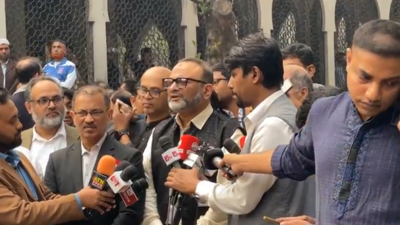 হাদিকে নয়, তার আদর্শকে হত্যার চেষ্টা হয়েছে : ঢাবি ভিসি