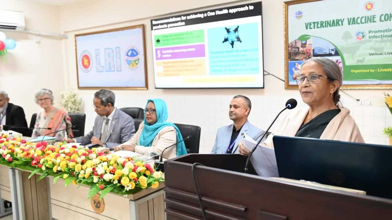 অ্যান্টিবায়োটিকের ব্যবহার কমাতে জানুয়ারিতে সচেতনতামূলক কর্মসূচি শুরু