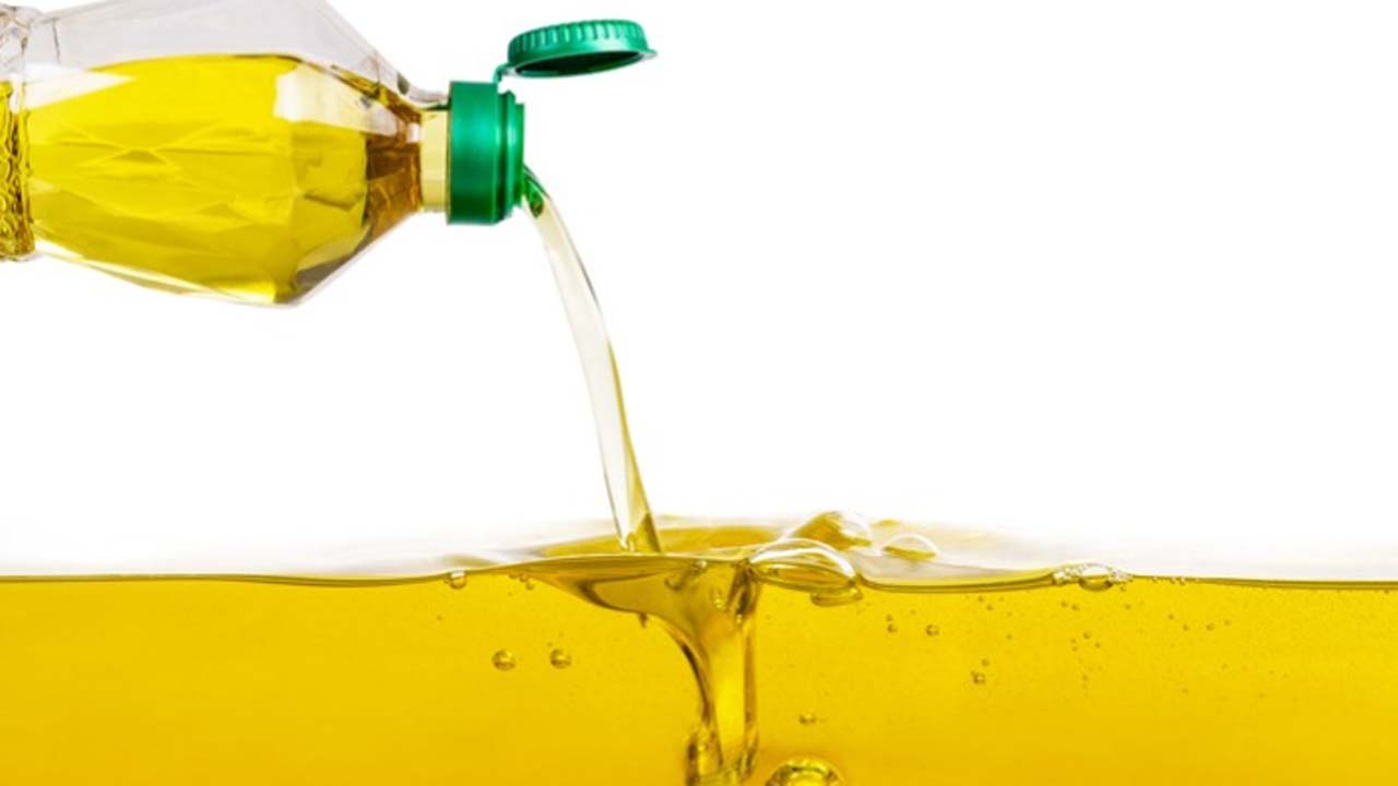 আজ থেকে বাড়তি দামে ভোজ্যতেল বিক্রি