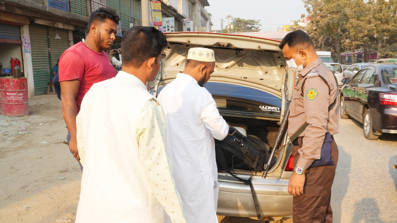 অপারেশন ডেভিল হান্ট, ডিএমপির হাতে গ্রেপ্তার ৩৯২