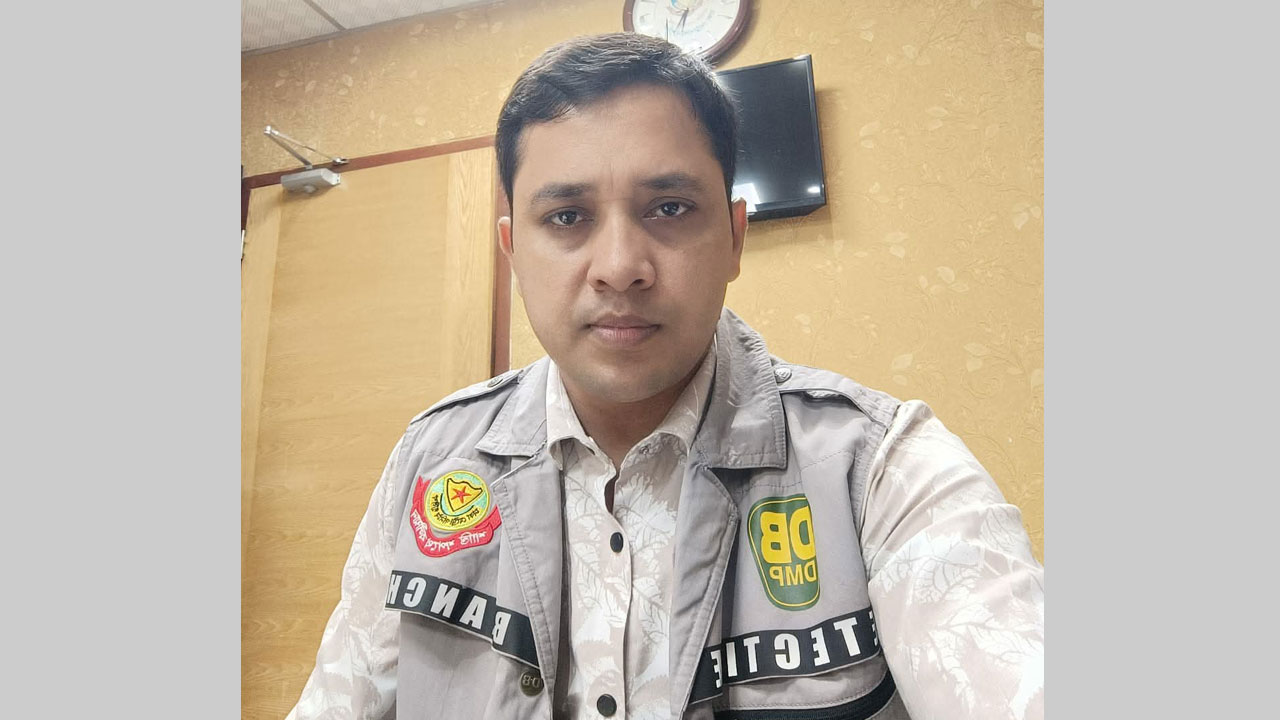 পল্টনে সিআইডির ট্রেনিং সেন্টারে মিলল এসআইয়ের ঝুলন্ত মরদেহ