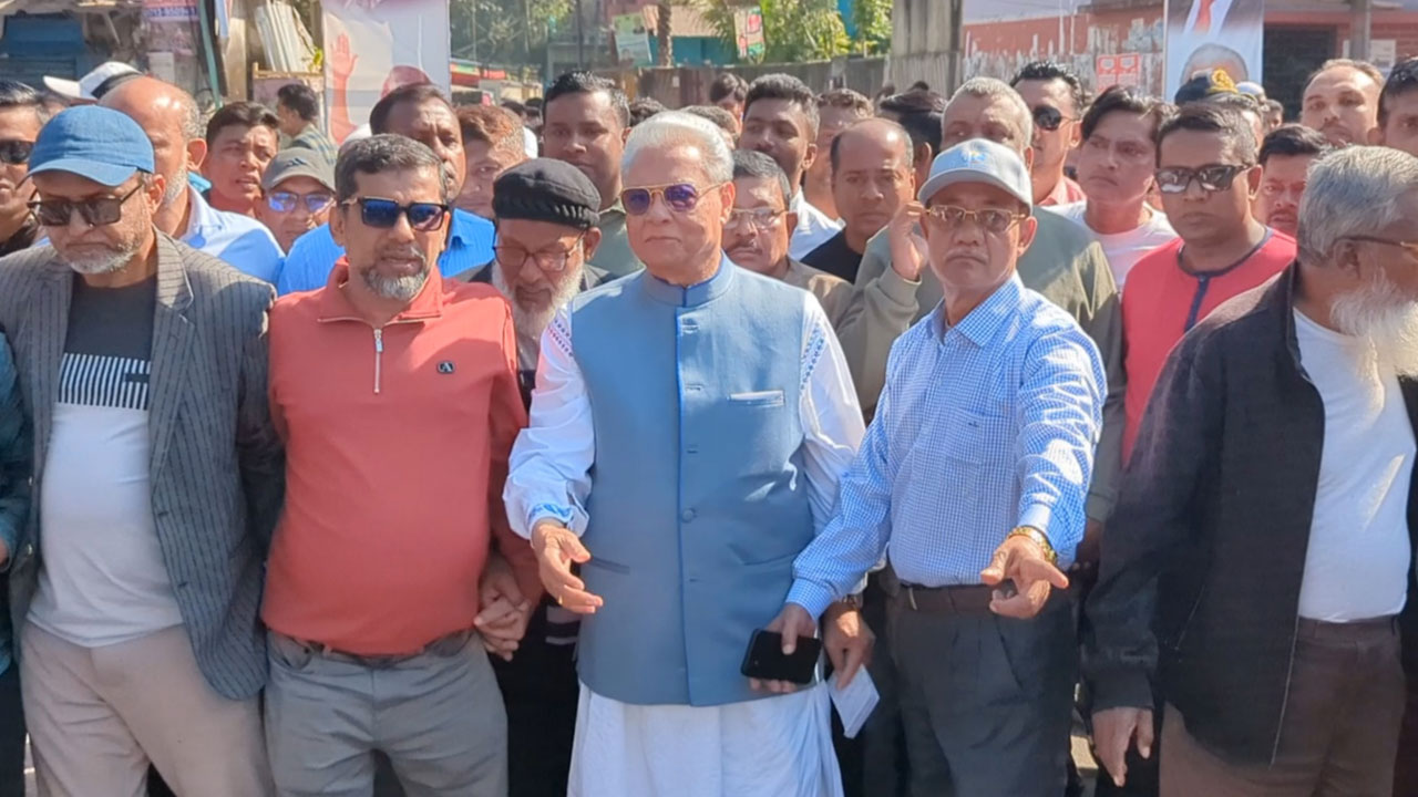 নির্বাচন বানচালে দেশি-বিদেশি ষড়যন্ত্র চলছে : আলতাফ চৌধুরী