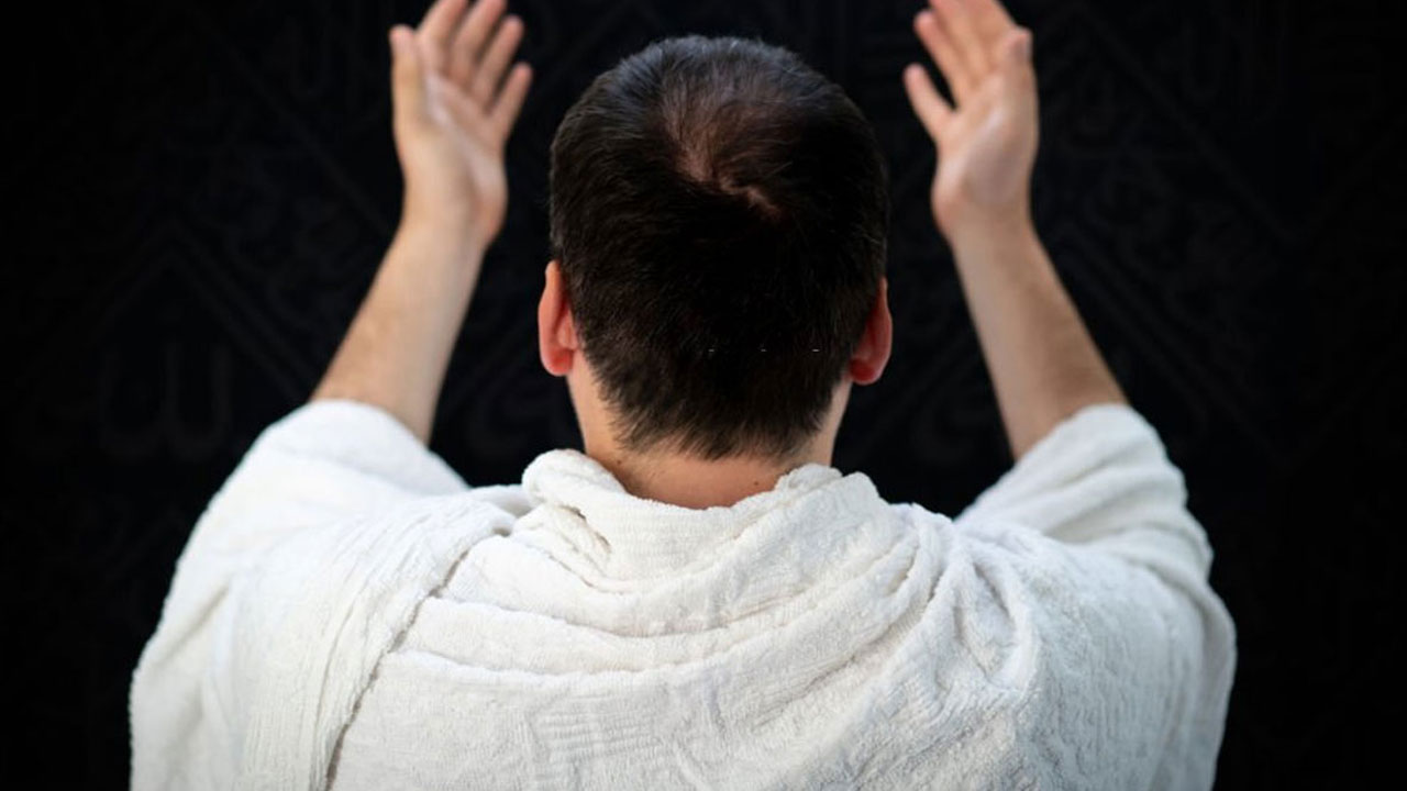 আল্লাহ কি পাপী বান্দাকেও ভালোবাসেন?