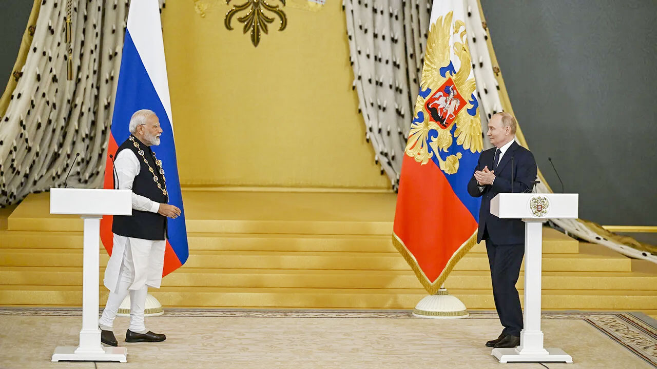 ভারতকে নিরবচ্ছিন্ন জ্বালানি দিতে চায় রাশিয়া, ঘোষণা পুতিনের