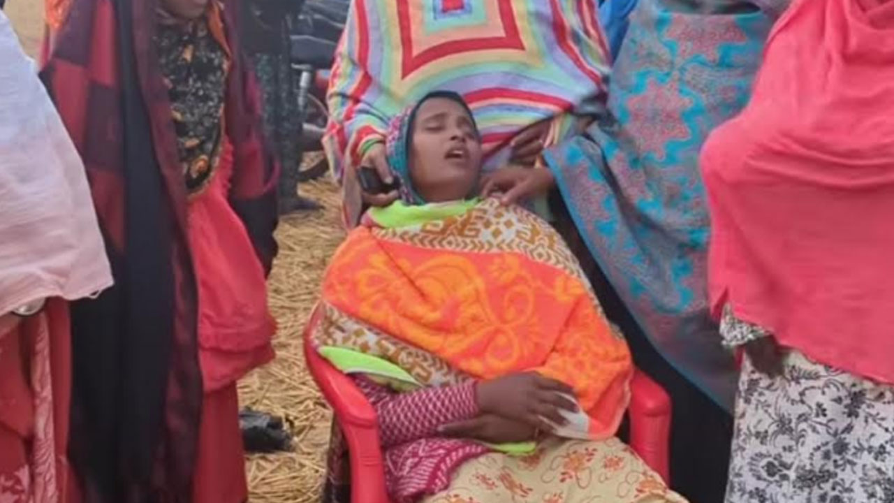 ‘আল্লাহ আমার ছাওয়ালকে তুমি কাইড়া নিও না’