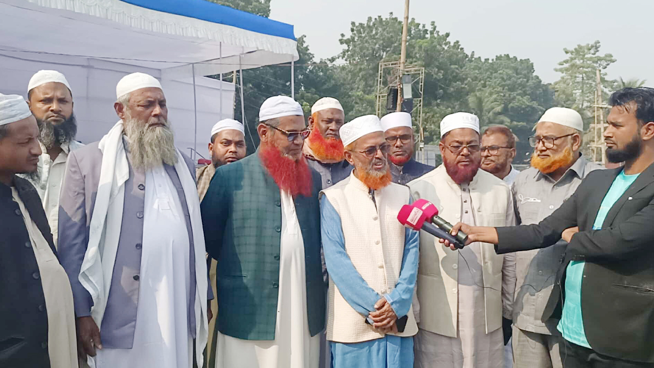 ‘নির্বাচনের দিনে গণভোট নিয়ে আপত্তি নেই আট দলের’