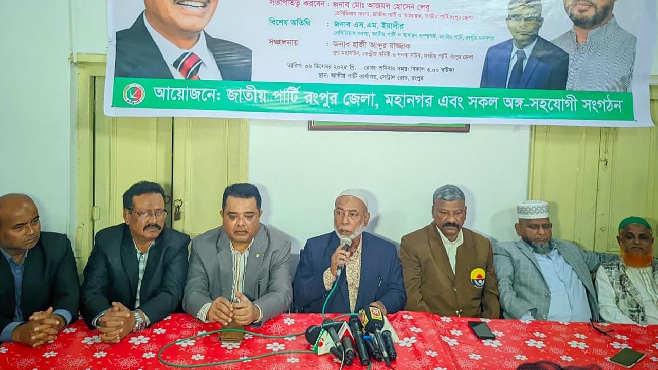 স্বাধীনতার পক্ষ ও বিপক্ষের শক্তির আরেকটি লড়াই হবে : মোস্তফা