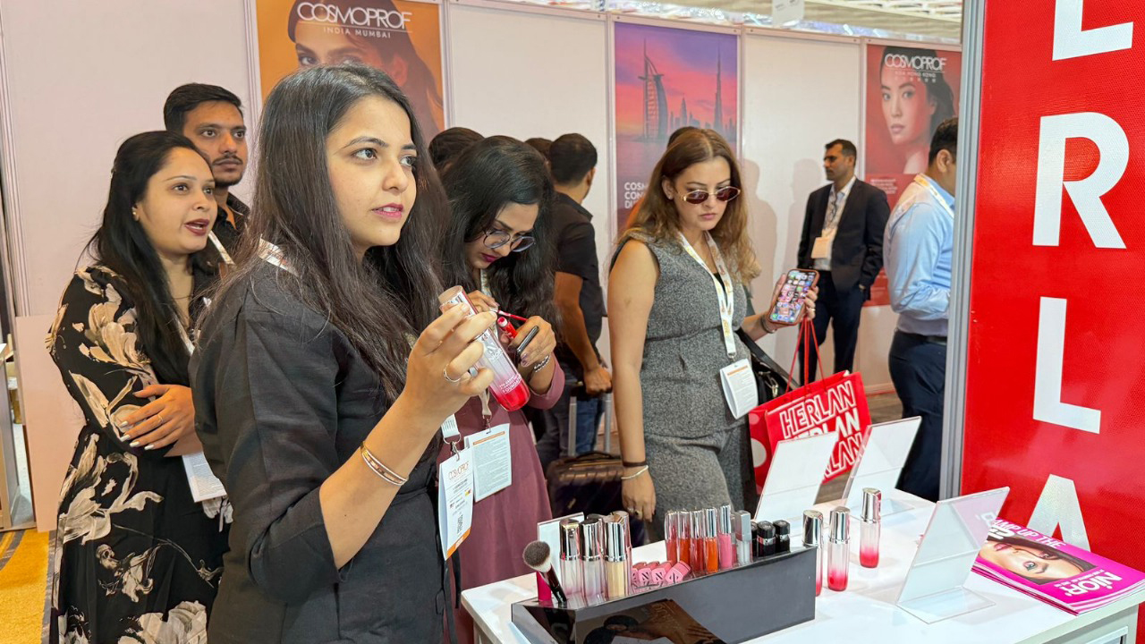 ভারতের কসমোপ্রফ প্রদর্শনীতে রিমার্কের ব্যাপক সাড়া