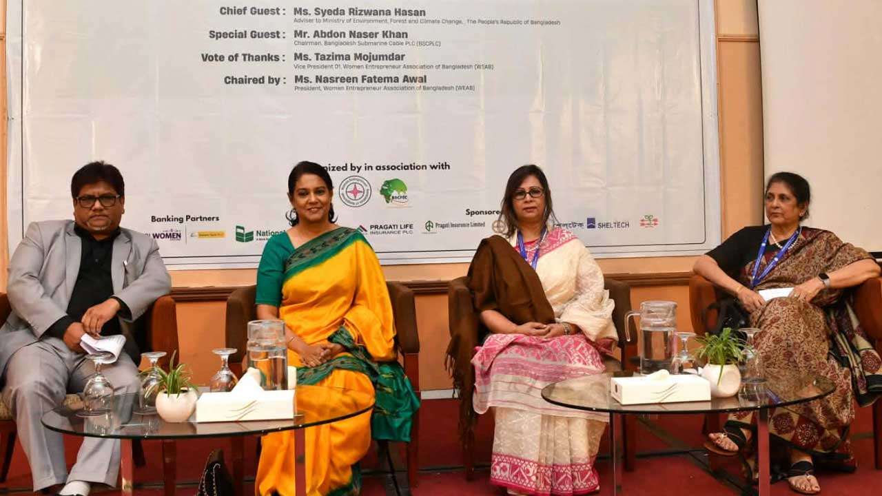 জলবায়ু পরিবর্তনে নারীর উদ্ভাবনী উদ্যোগেই ঘুরে দাঁড়াচ্ছে পরিবার-অর্থনীতি