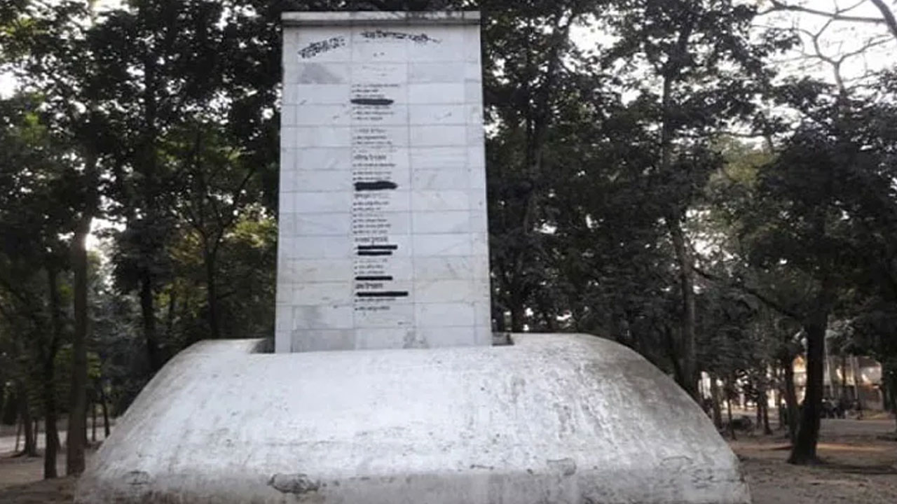 আজ সাতক্ষীরা মুক্ত দিবস, স্বাধীনতার ৫৩ বছর পরও নেই স্মৃতিসৌধ 