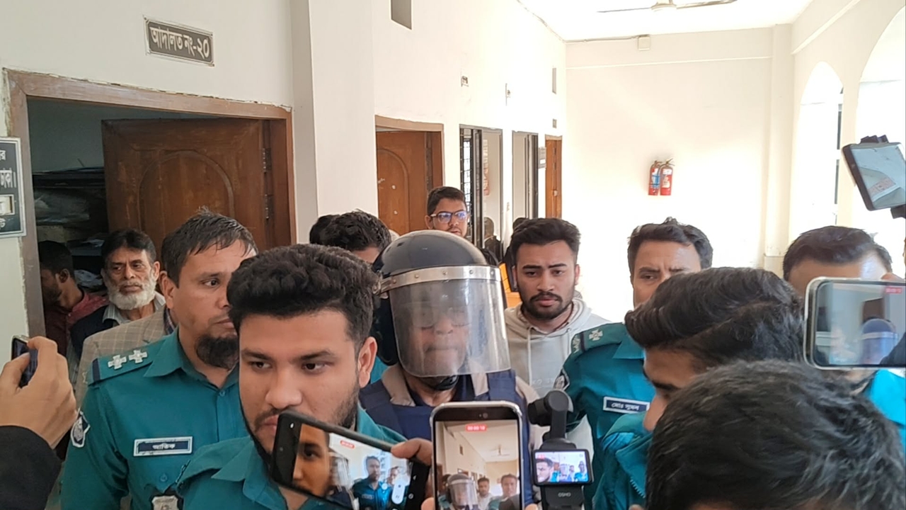 সরকার উৎখাতে ষড়যন্ত্র : ৫ দিনের রিমান্ডে শওকত মাহমুদ