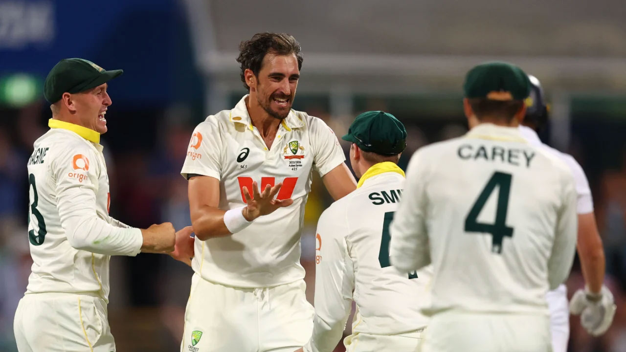 ইংল্যান্ডকে কাঁপিয়ে গ্যাবায় জয় দেখছে অস্ট্রেলিয়া