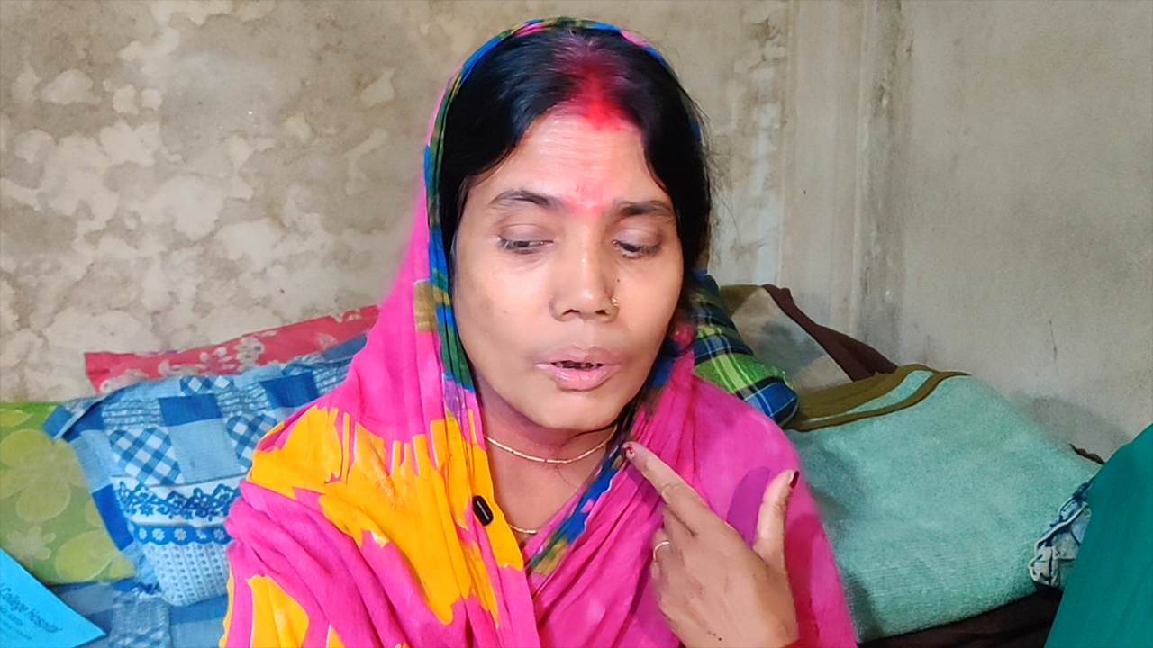 ক্যানসারের বিরুদ্ধে লড়ছেন সুনামগঞ্জের স্বপ্না, বাঁচতে চান সন্তানদের জন্য