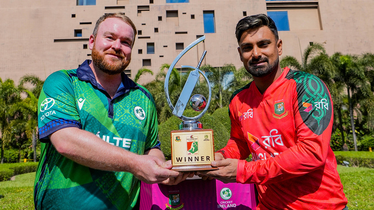 টস হেরে তিন পরিবর্তন নিয়ে ফিল্ডিংয়ে বাংলাদেশ