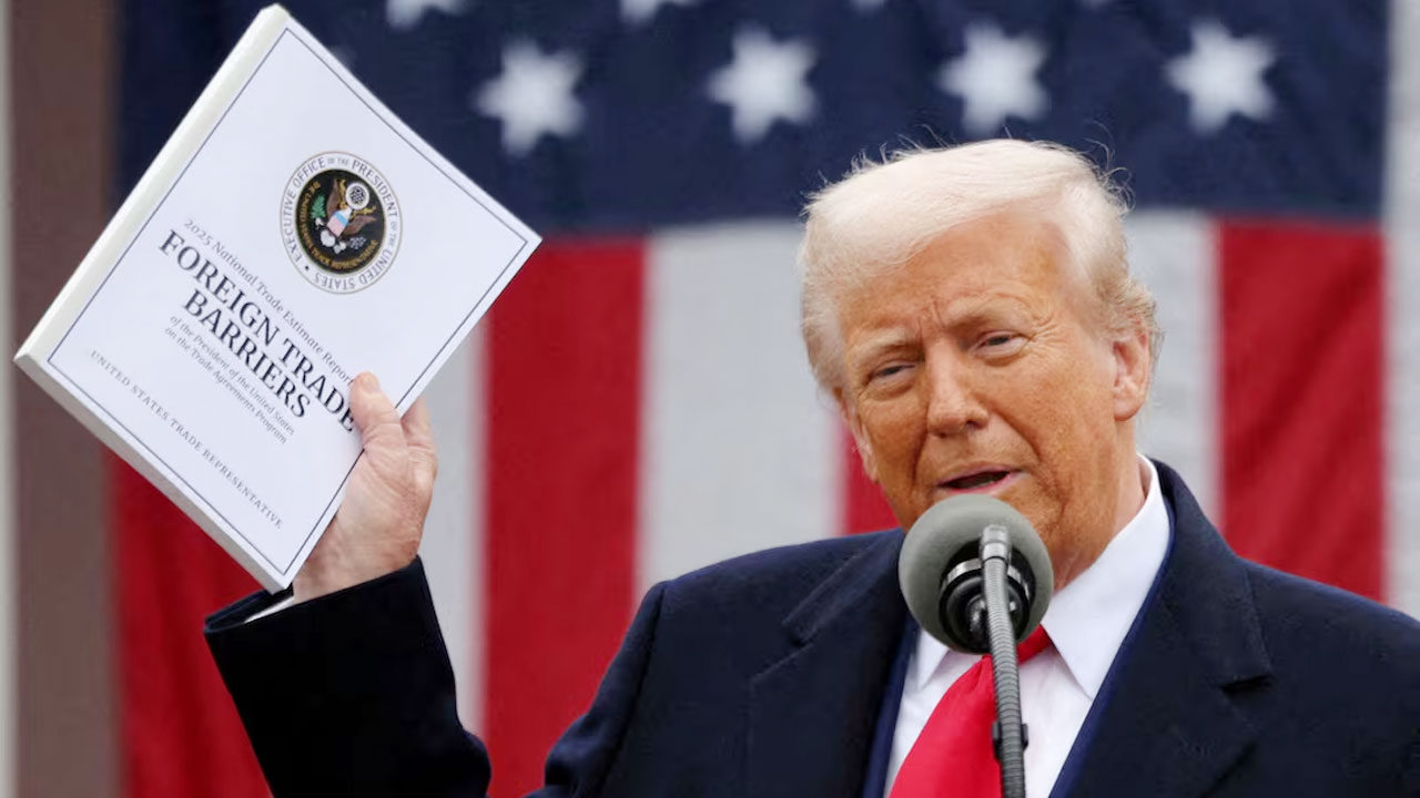 ভারত-কানাডার ওপর নতুন শুল্ক আরোপের হুমকি দিলেন ট্রাম্প