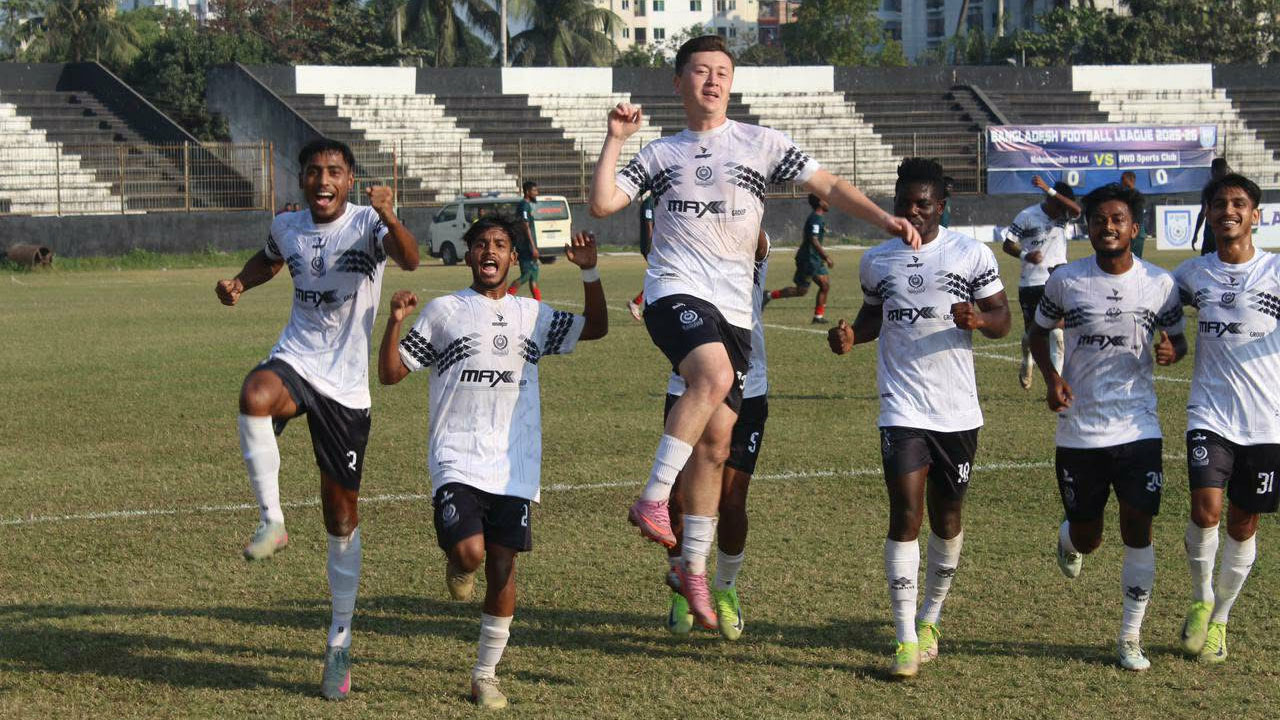 আবাহনীর ড্র, মোহামেডানের বড় জয়