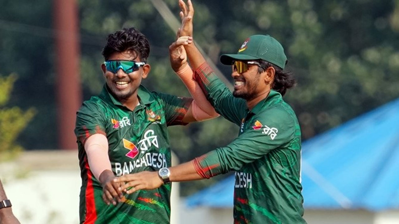 বিজয়-সৈকতদের বিপিএল খেলতে না দেওয়া নিয়ে যা বললেন মার্শাল