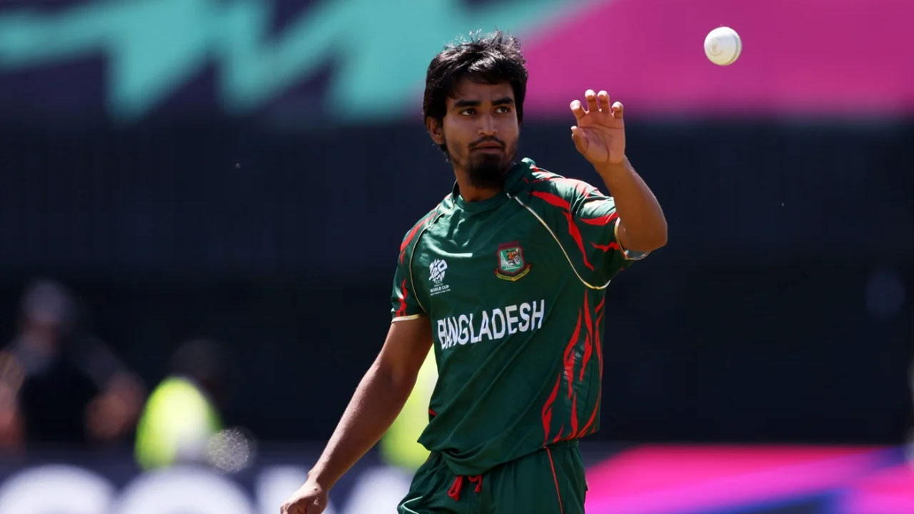 ৭৫ লাখ রুপিতে গুজরাটে তানজিম সাকিব