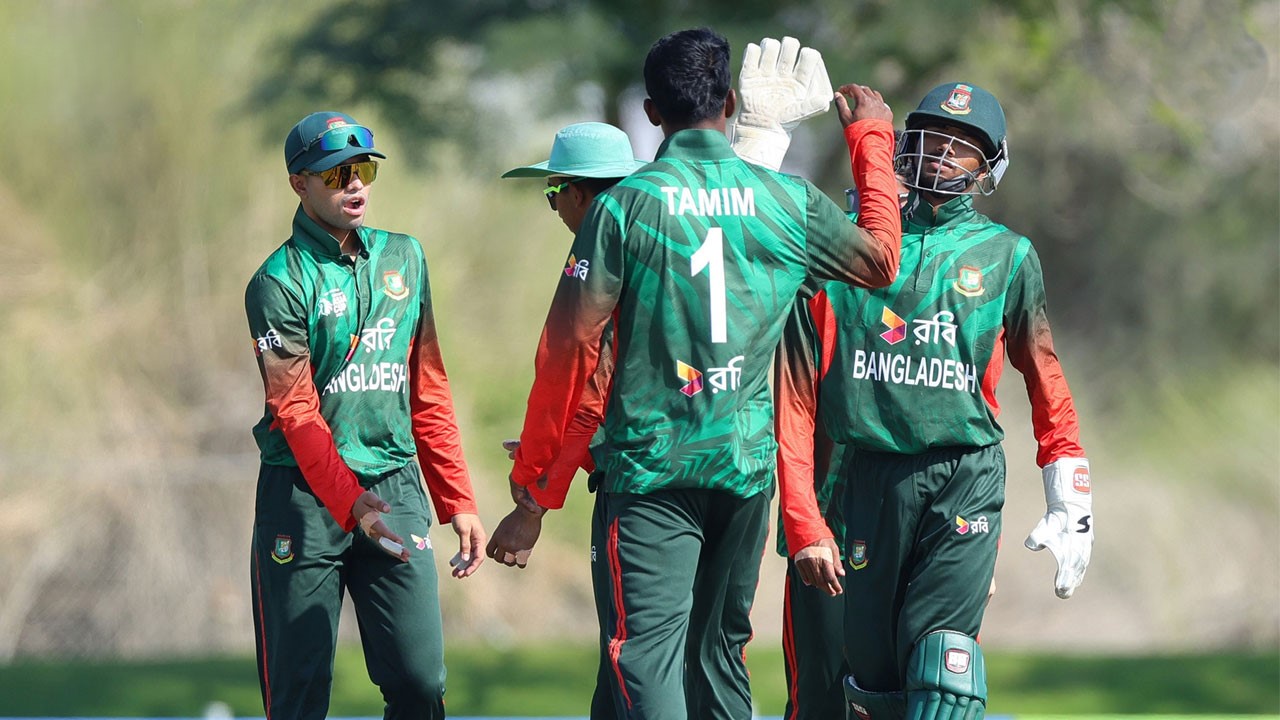 নেপালকে উড়িয়ে সেমিতে এক পা বাংলাদেশের