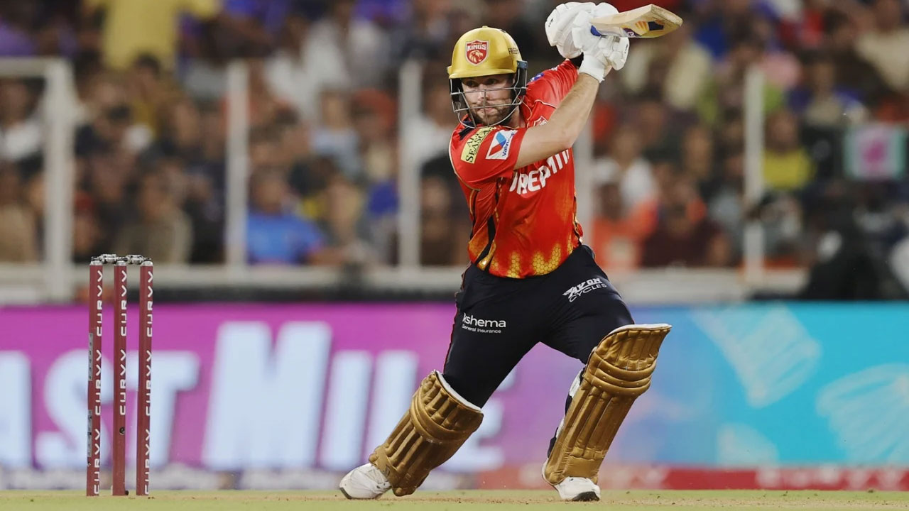 সাড়ে ৮ কোটিতে দল পেয়েও আইপিএলে খেলতে চান না ইংলিস, মালিক বললেন অপেশাদার