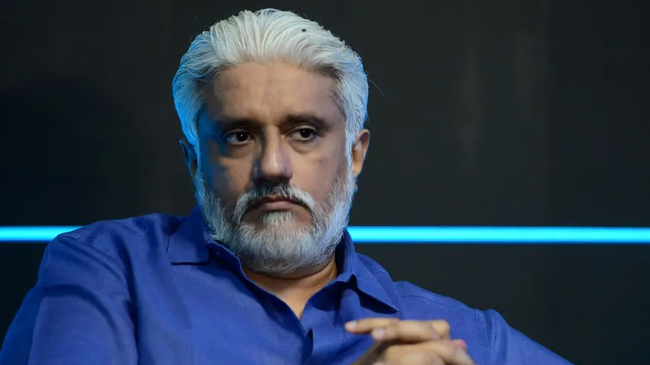 জালিয়াতির অভিযোগে গ্রেপ্তার পরিচালক 