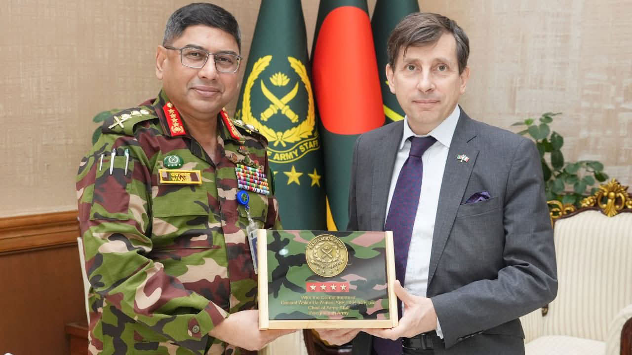 সামরিক খাতে সহযোগিতা জোরদার নিয়ে আলোচনা