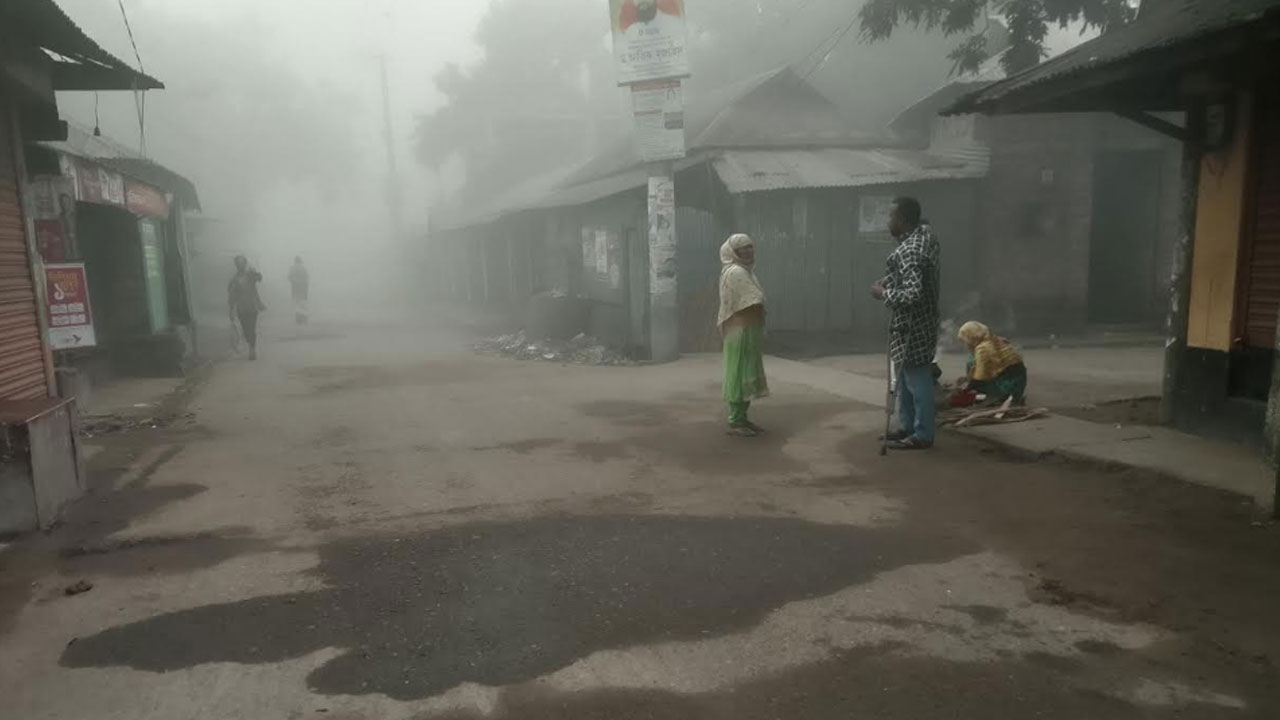 কুড়িগ্রামে শীত ও ঠান্ডায় স্থবির জনজীবন
