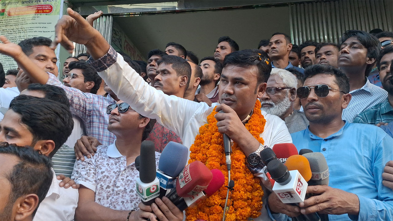 ‘৭১ এবং ২৪-এর পরাজিত শক্তি গোপনে প্রেম করে ষড়যন্ত্র করছে’
