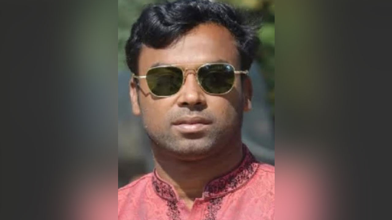 ফেসবুকে ‘বিদায় বাংলাদেশ’ পোস্ট দেওয়া সেই নেতা বাড়ি থেকে গ্রেপ্তার
