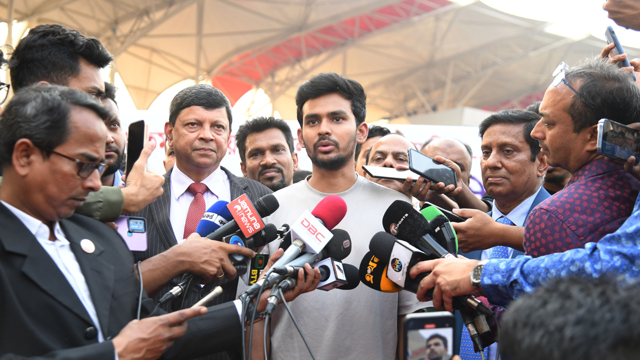 নতুন বাংলাদেশ গড়তে তরুণদের সৃষ্টিশীলতার মাধ্যমে নেতৃত্ব দিতে হবে