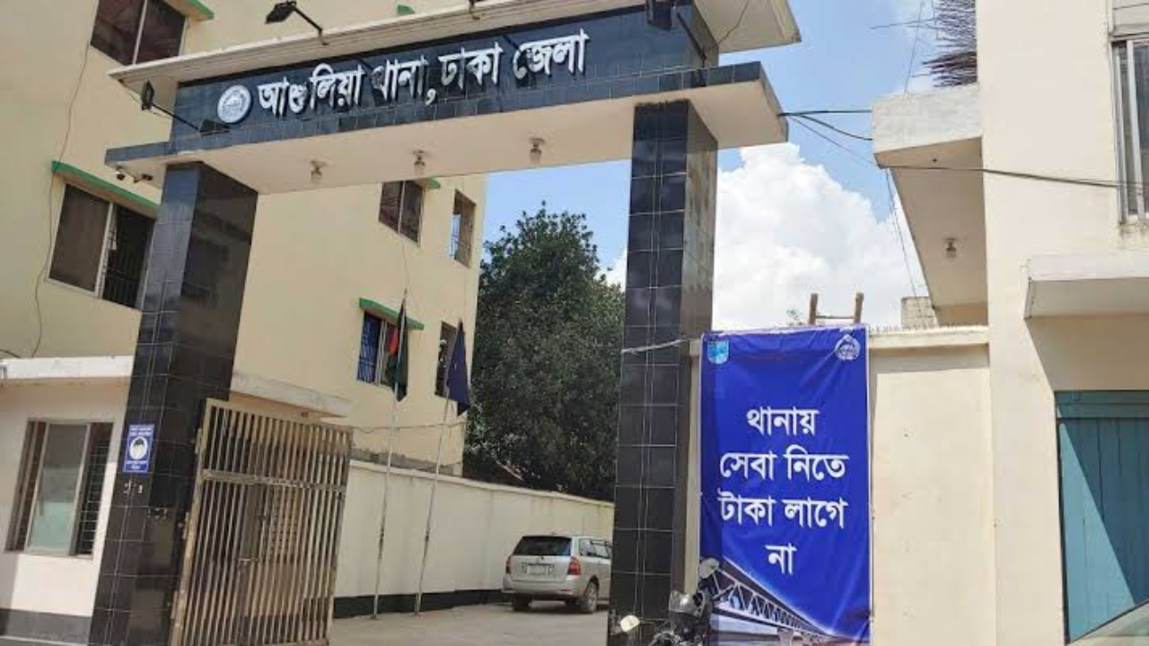 আশুলিয়ায় দম্পতির ঝুলন্ত মরদেহ উদ্ধার