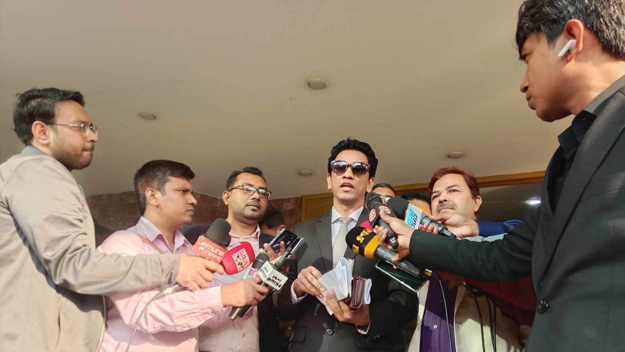 সাবেক গভর্নর তালুকদারসহ ২৫ জনের লকার খুঁজে পায়নি দুদক