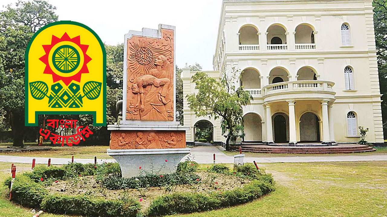 বইমেলায় বিনামূল্যে স্যানিটারি ন্যাপকিন বিতরণ অব্যাহত থাকবে