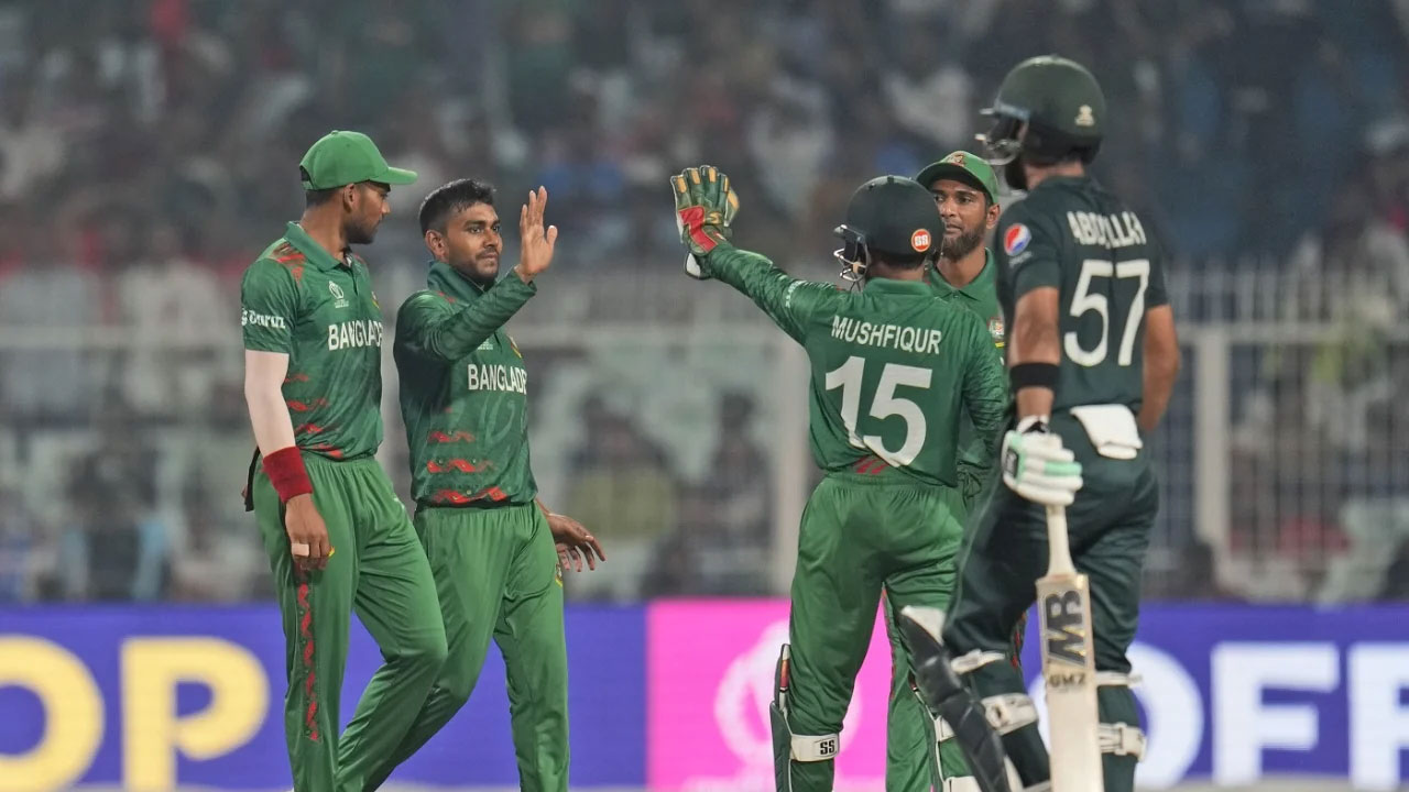 বাংলাদেশ ম্যাচের টিকিট আগ্রহ তুঙ্গে, শেষ সময়ে বাড়ল দাম