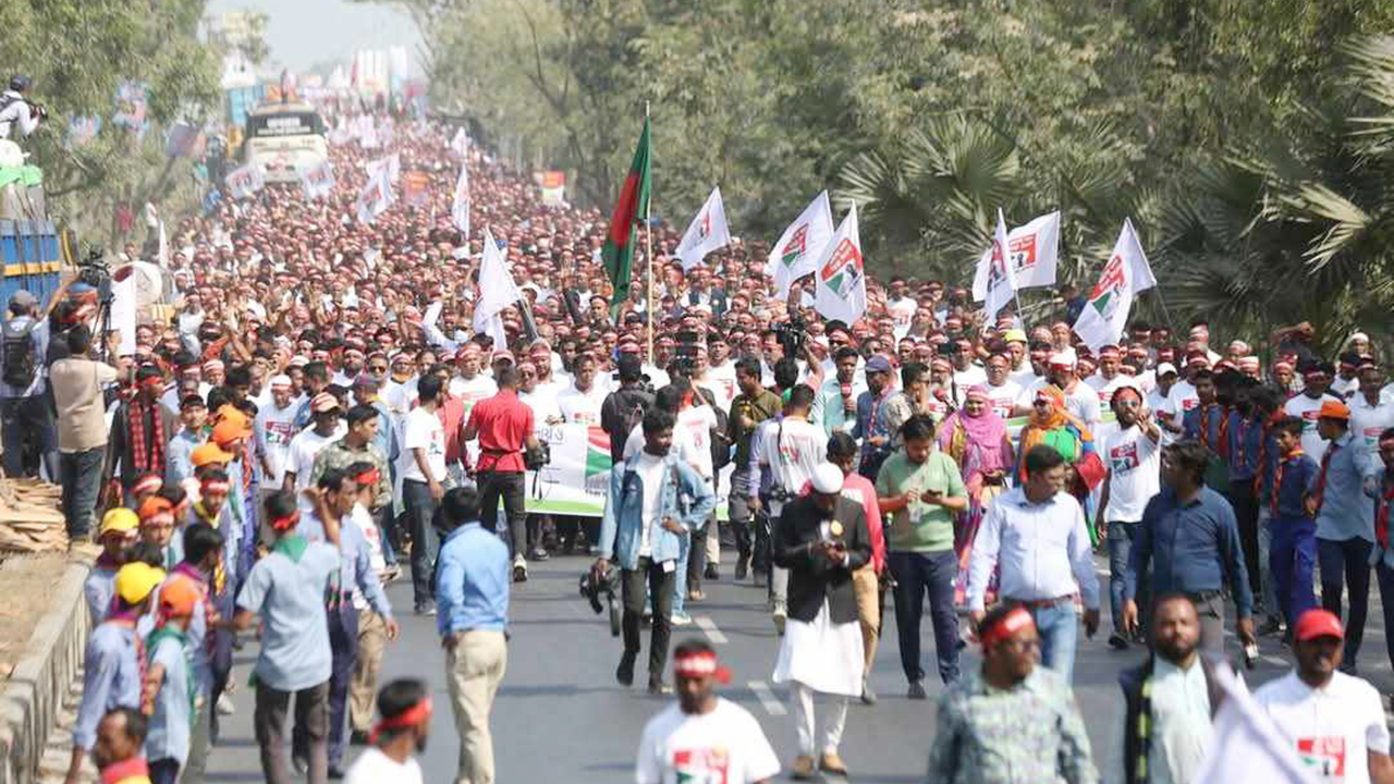 তিস্তা বাঁচানোর পদযাত্রায় জনস্রোত