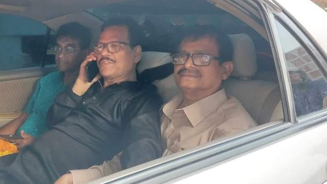 শেখ হাসিনার বহরে হামলা : সাবেক এমপি হাবিব খালাস