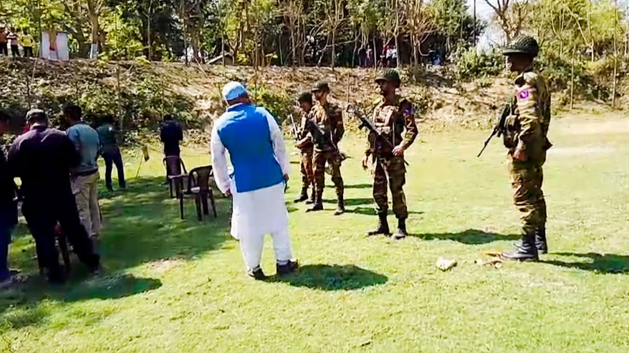 ফের কেরুর চিনিকল চত্বরে বোমা সদৃশ বস্তু, এলাকায় আতঙ্ক