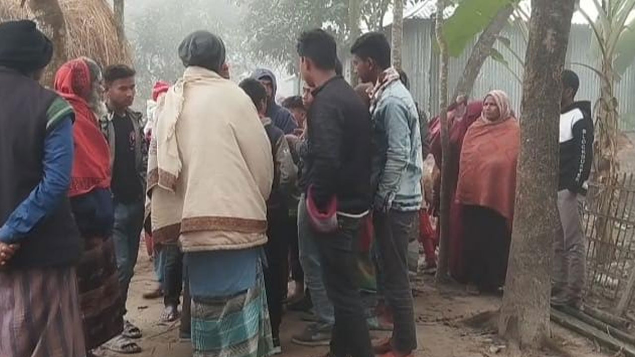 নববধূকে নিয়ে ফেরার পথে বরের মৃত্যু