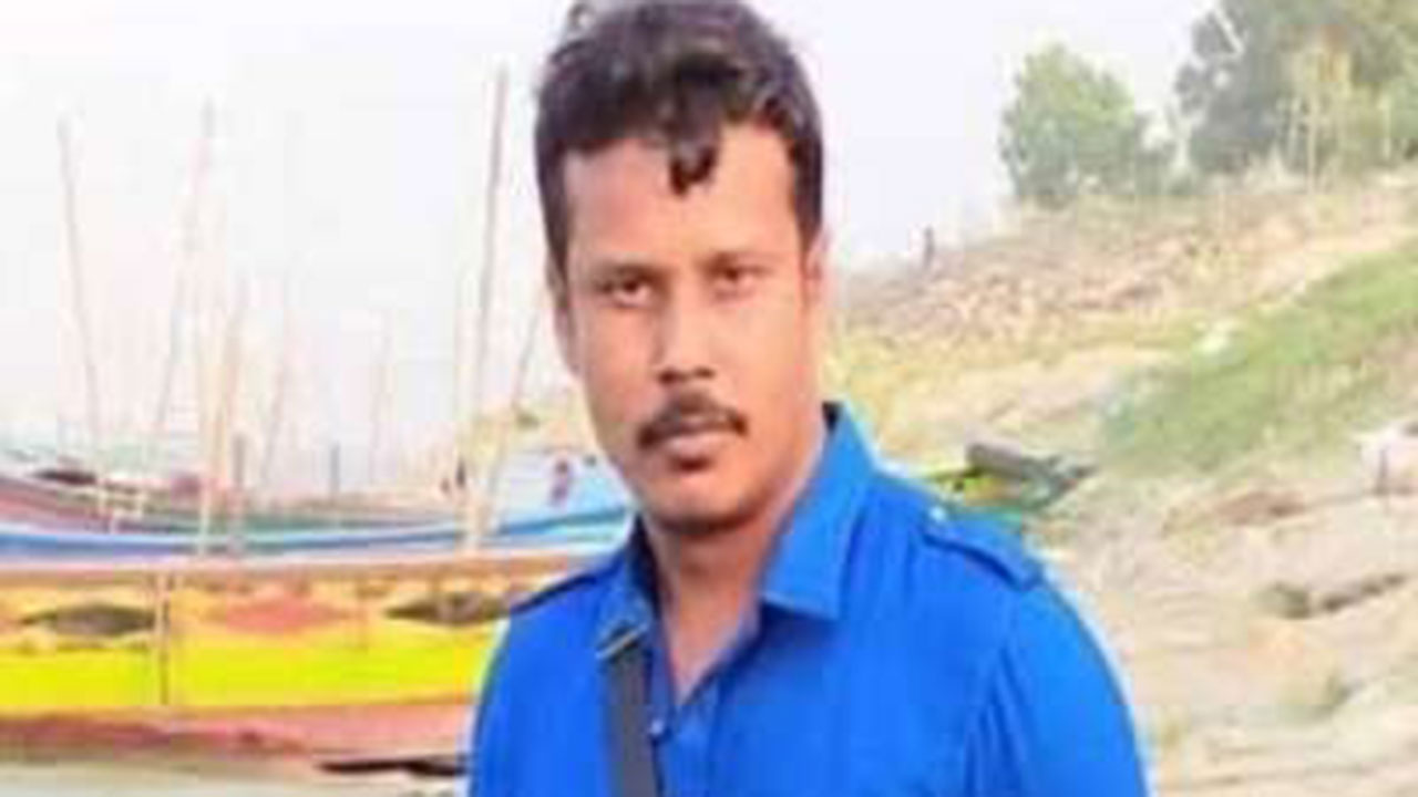 হাসপাতাল চত্বরে চিকিৎসককে পেটালেন যুবদল নেতা