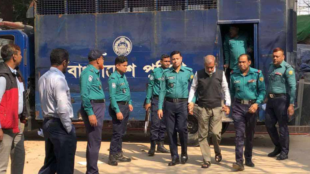 ফজলে করিম চৌধুরীকে কারাগারে পাঠানোর নির্দেশ