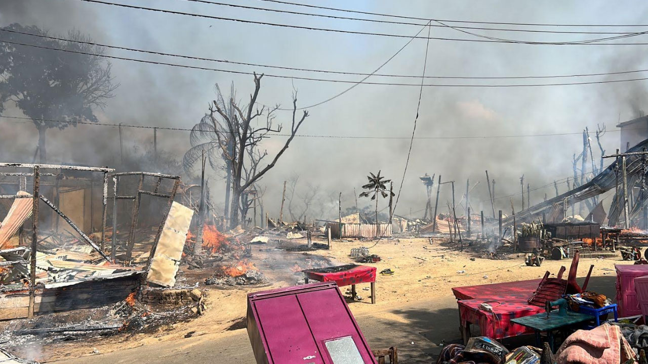 সাজেক ভ্যালিতে রিসোর্টে আগুন